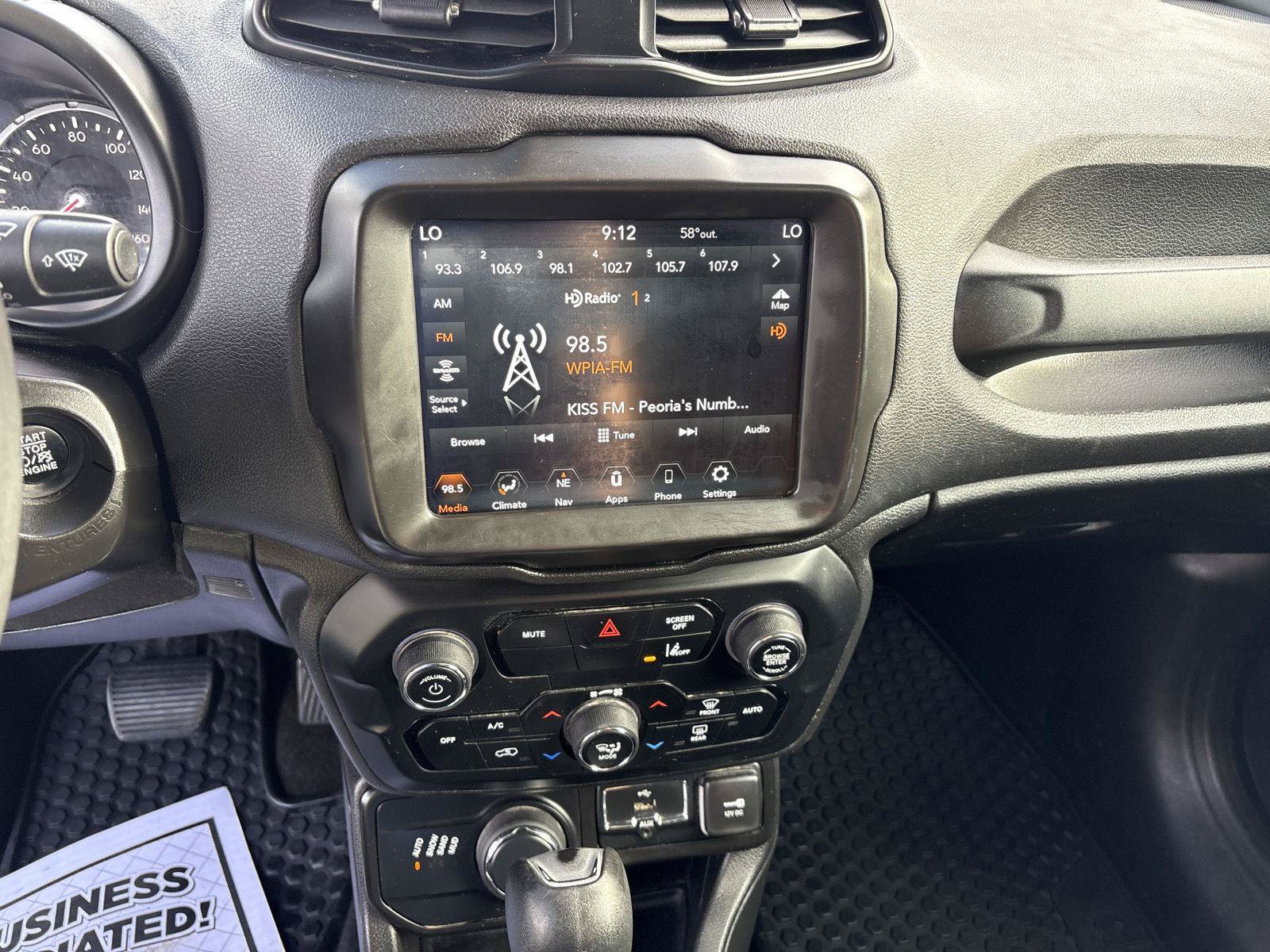 Used 2022 Jeep Renegade Latitude AWD/4WD image 20