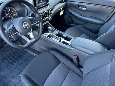New 2025 Nissan Sentra SV image 11