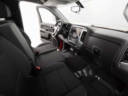 Used 2018 GMC Sierra 1500 SLE image 21