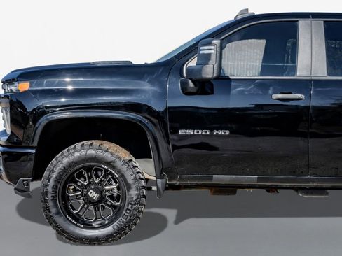 Used 2024 Chevrolet Silverado 2500 W/T image 11