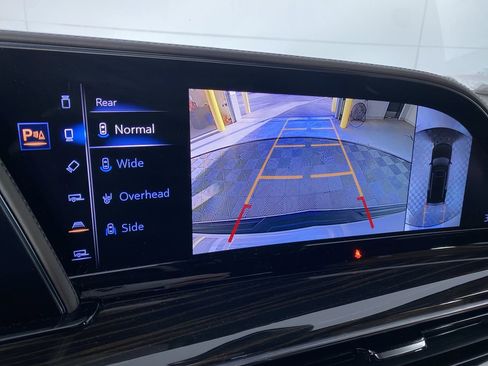 Used 2021 Cadillac Escalade Sport w/ Driver Assist Tech Package image 7