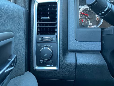 Used 2015 RAM 1500 Big Horn image 23