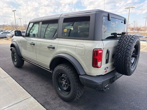 New 2026 Ford Bronco Big Bend w/ Black Diamond Package AWD/4WD image 5