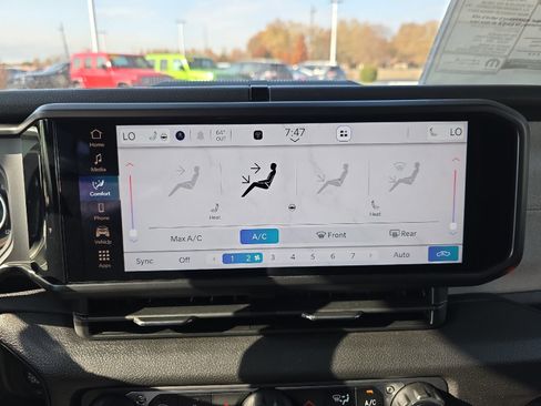 New 2025 Jeep Gladiator Sport image 20