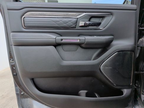 Used 2025 RAM 1500 Limited image 39