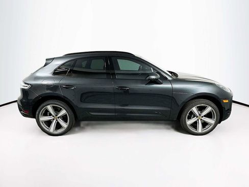 New 2026 Porsche Macan image 8