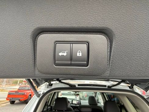 New 2026 Nissan Rogue Platinum w/ Platinum Premium Package image 18