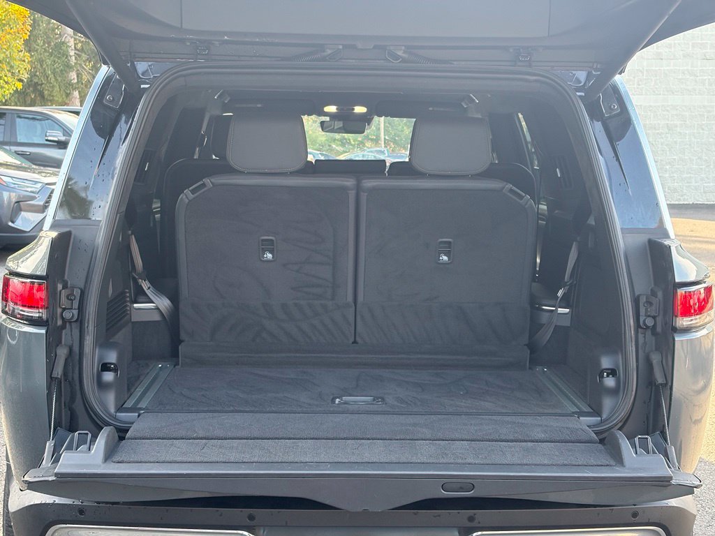 Used 2022 Rivian R1S Launch Edition Quad AWD/4WD image 3