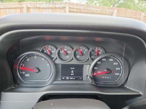 Used 2024 GMC Sierra 2500 Pro w/ 1SA Pro Safety Plus Package AWD/4WD image 23