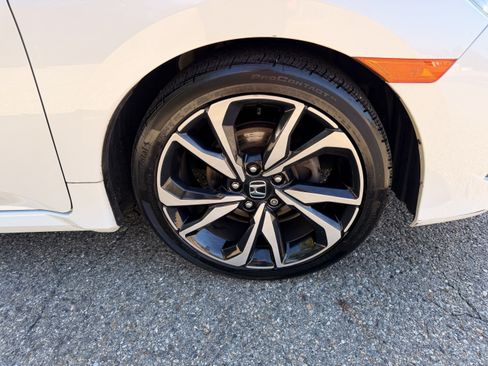 Used 2020 Honda Civic Sport image 9