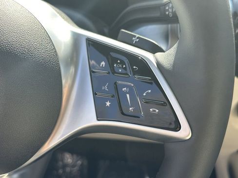 New 2026 Mercedes-Benz GLB 250 image 29