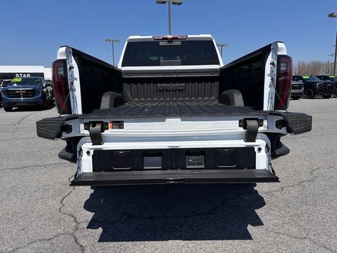 New 2026 GMC Sierra 2500 AT4X AWD/4WD image 41