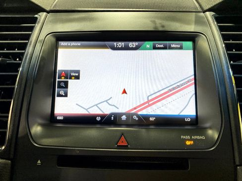 Used 2014 Ford Taurus Limited image 16