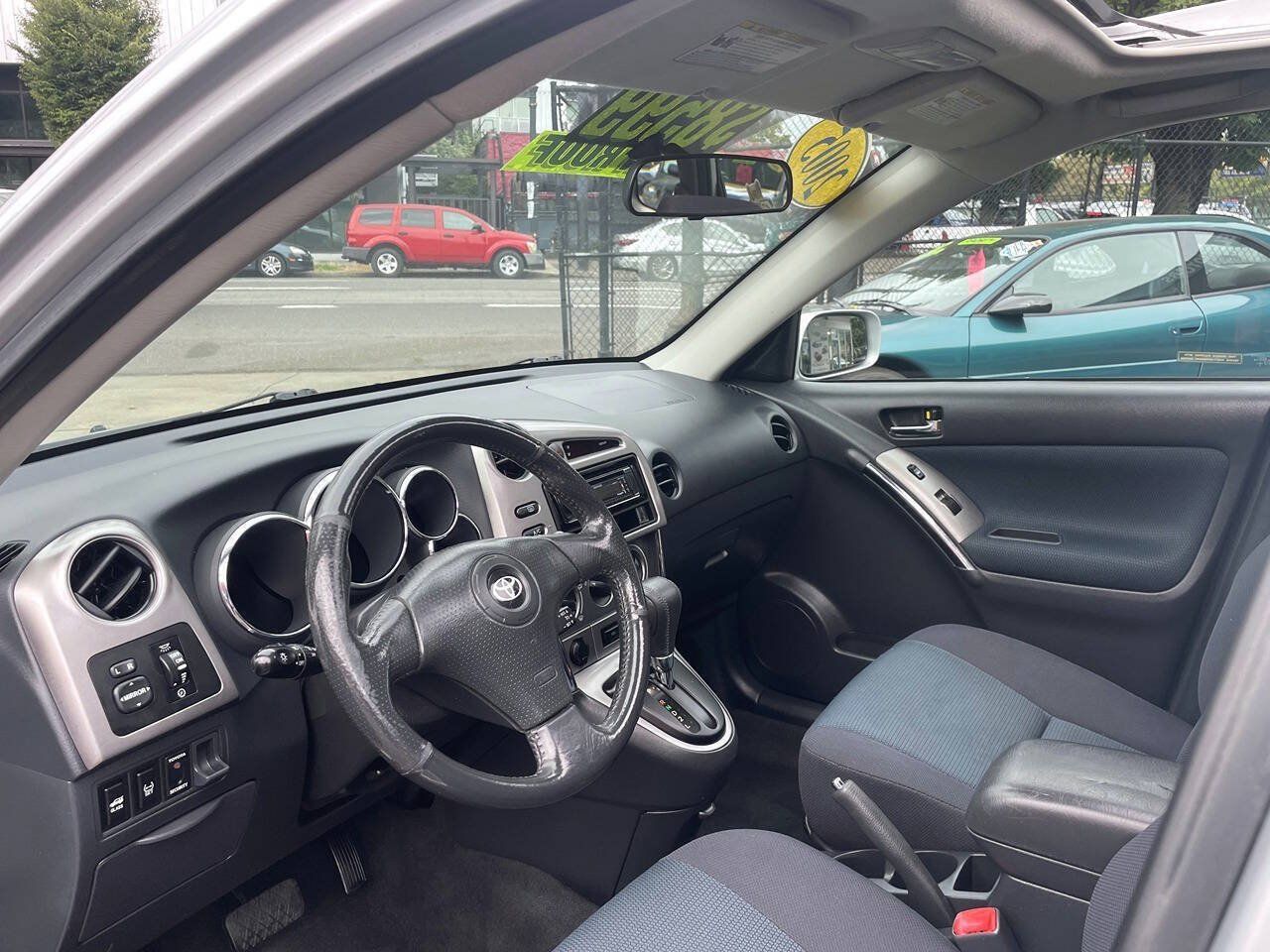 Used 2005 Toyota Matrix XR FWD image 12