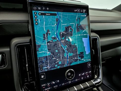 New 2026 GMC Yukon XL AT4 image 16