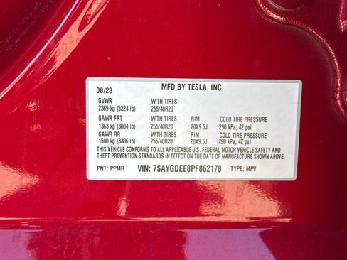 Used 2023 Tesla Model Y Long Range AWD/4WD image 54