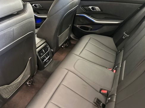 Used 2021 BMW 330i Sedan w/ Convenience Package RWD image 11