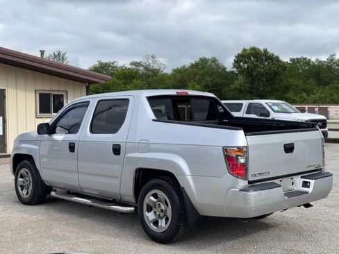 Used 2006 Honda Ridgeline RT image 11