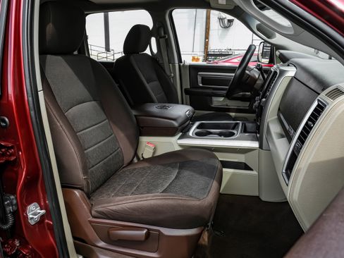 Used 2017 RAM 2500 Lone Star image 30