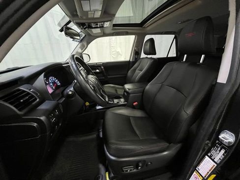 Used 2019 Toyota 4Runner TRD Off-Road Premium w/ Wilderness Package AWD/4WD image 10