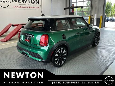 Used 2023 MINI Cooper S w/ Signature Upholstery Package FWD image 26
