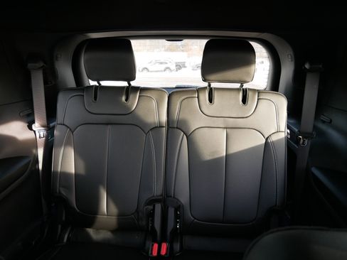 New 2025 Jeep Grand Cherokee L Limited w/ Trailer Tow Package image 8