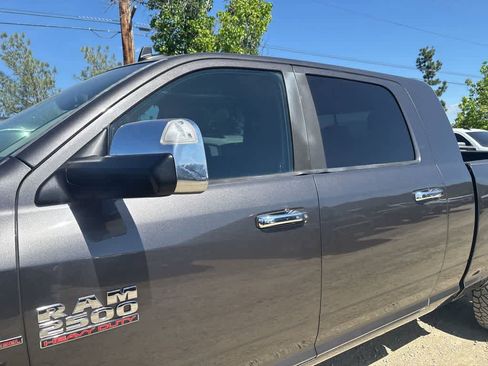 Used 2016 RAM 2500 Laramie w/ Cold Weather Group AWD/4WD image 5