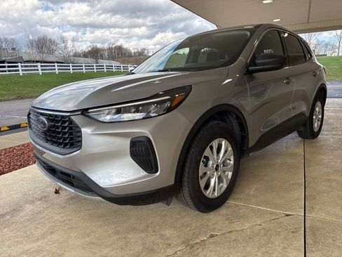 Used 2024 Ford Escape Active image 7