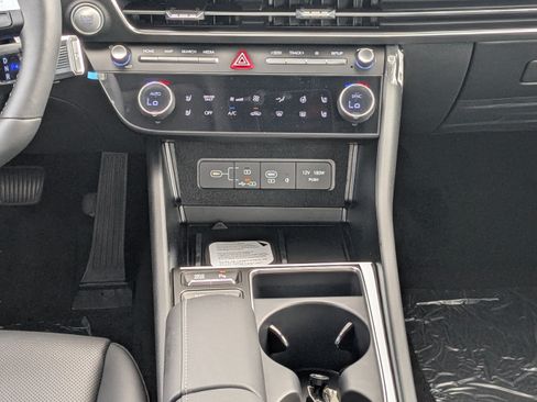 New 2026 Hyundai Sonata Limited FWD image 18