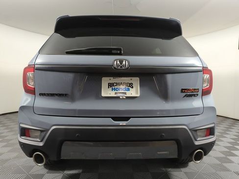 Certified 2022 Honda Passport TrailSport image 5