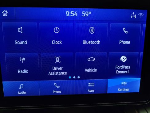 Used 2020 Ford Explorer XLT RWD image 25