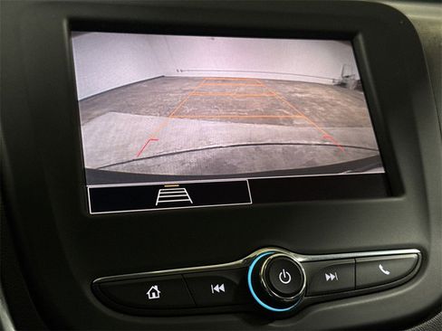 Used 2023 Chevrolet Equinox LS w/ LS Convenience Package image 14