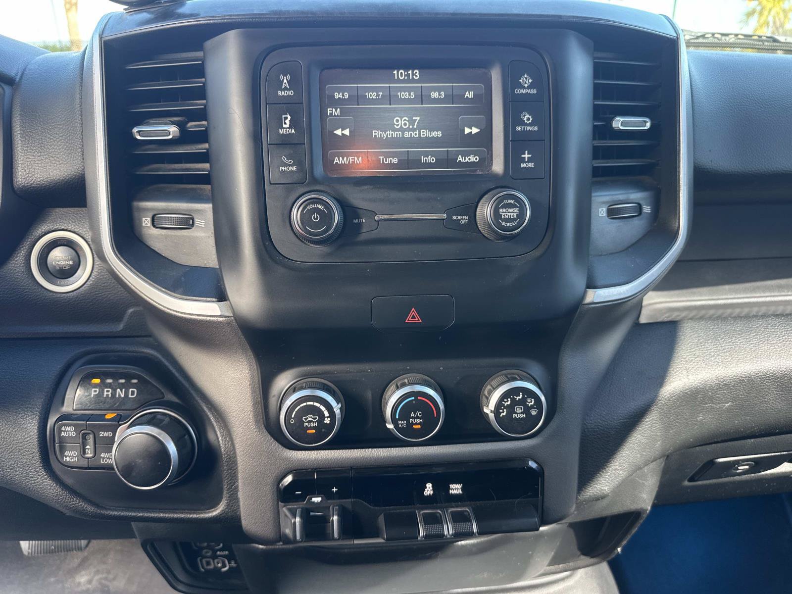Used 2019 RAM 1500 Big Horn AWD/4WD image 25