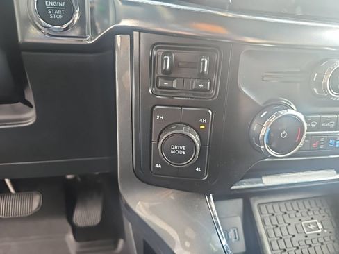Used 2023 Ford F150 Lariat w/ Equipment Group 502A High AWD/4WD image 18