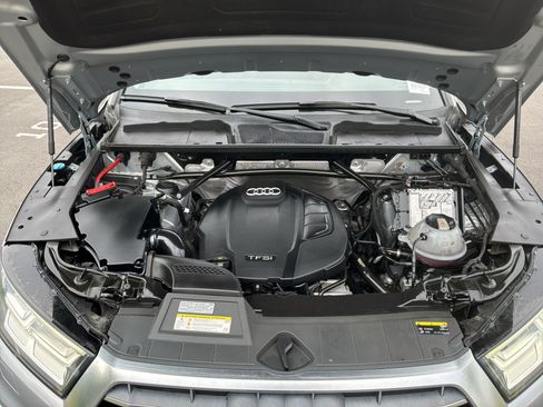 Used 2019 Audi Q5 2.0T Premium Plus w/ Premium Plus Package AWD/4WD image 34