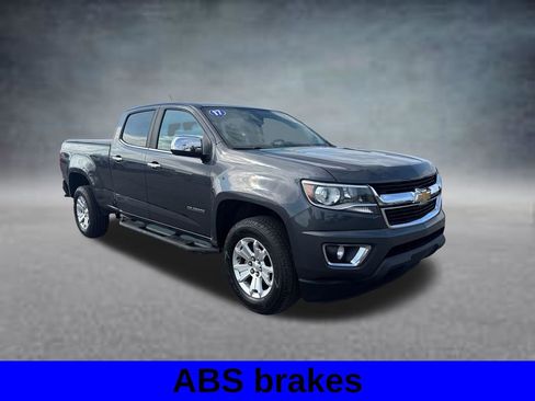 Used 2017 Chevrolet Colorado LT w/ Luxury Package, Chrome AWD/4WD image 11