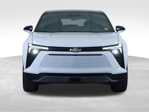 New 2026 Chevrolet Blazer EV LT image 7