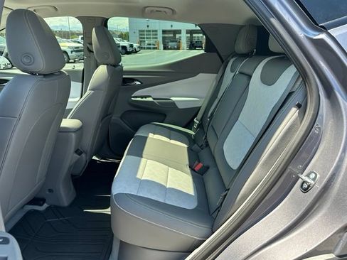 Used 2023 Chevrolet Bolt EUV Premier w/ Sun & Sound Package FWD image 36