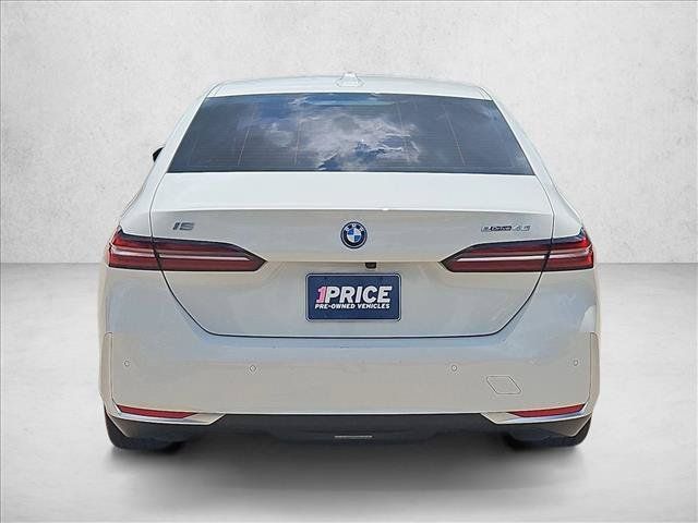 Used 2024 BMW i5 eDrive40i RWD image 6