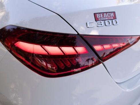 Used 2022 Mercedes-Benz C 300 Sedan image 32