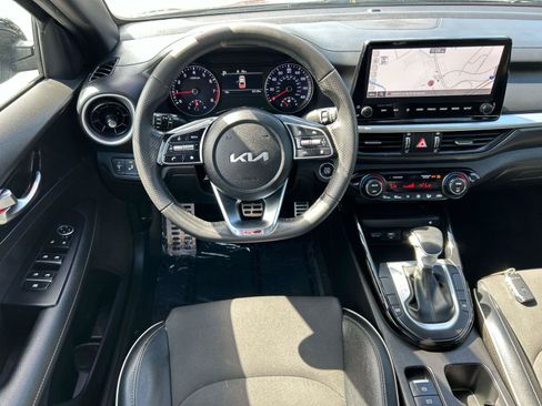 Used 2024 Kia Forte GT-Line w/ GT-Line Premium Package FWD image 9