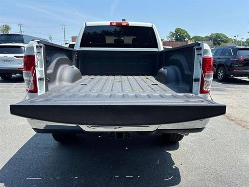 New 2024 RAM 2500 Tradesman w/ Chrome Appearance Group image 4