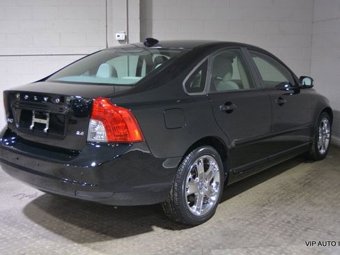 Used 2010 Volvo S40 2.4i image 4