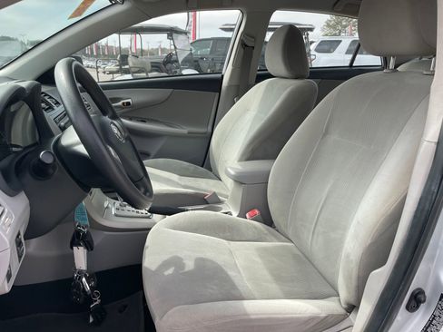 Used 2012 Toyota Corolla LE image 13