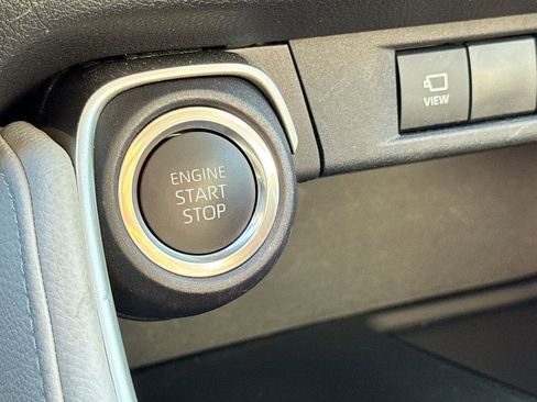 Used 2024 Toyota Grand Highlander Platinum AWD/4WD image 18