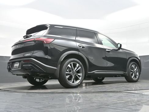 Used 2025 INFINITI QX60 Luxe w/ Vision Package image 37
