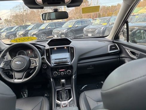 Used 2023 Subaru Forester Touring image 31