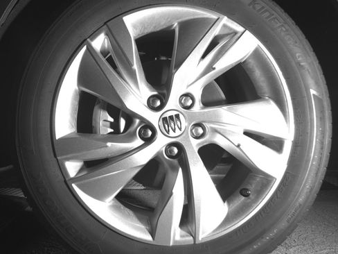 Used 2025 Buick Encore GX Preferred image 12