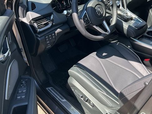 New 2026 Acura RDX SH-AWD w/ Advance Package image 11