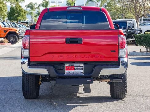 Used 2023 Toyota Tacoma TRD Off-Road image 5